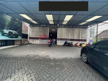 Ruang usaha Luas area Blimbing, di jalan poros kota Malang, Cocok untuk usaha &