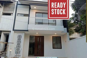 Harga Top Rumah Dua Lt Di Antapani Kota Bandung 225M10