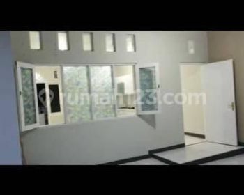 Disewakan Rumah Di Bukut Palma