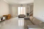 thumbnail-jual-villa-komplek-citralamd-gama-city-1