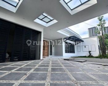 Rumah 1 Lantai Cilandak Prime Lokasi Akses Mudah Jalan Lebar Bangunan Baru Semi