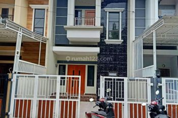 Rumah 2 lantai cakep siap huni di citra raya Rumah