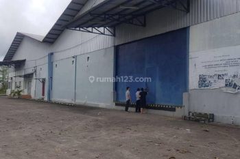 Dijual Gudang Dan Tanah di Kima Raya