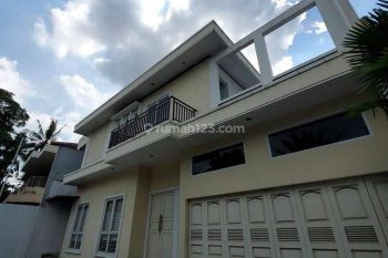 kan Rumah Di Permata Hijau