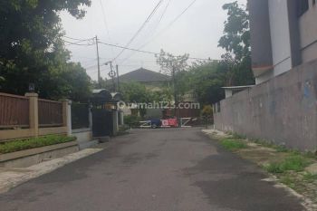 Disewakan / kontrak rumah di turangga onegate system lingkungan tenang shm