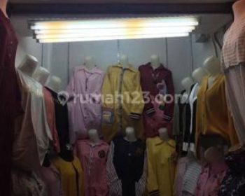 Kios di Tanah Abang siap cuan