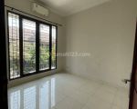 thumbnail-disewakan-rumah-dalam-cluster-di-emerald-residence-bintaro-jaya-11