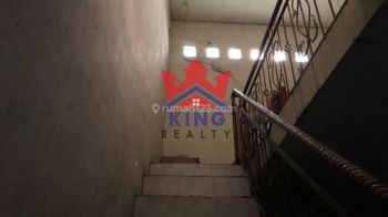 Gudang di Woltermonginsidi, Semarang Timur 500 m² SHM - Sertifikat Hak Milik Pt