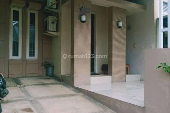 Di sewakan per tahun rumah minimalis dalam cluster