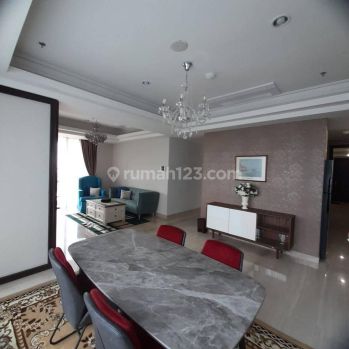 Apartemen Casa Grande Phase 2 3 Kamar Tidur Bagus Furnished