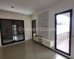 thumbnail-for-rent-big-house-at-de-park-bsd-city-semi-furnished-9