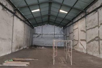 Disewakan Gudang Mutiara Indah Margomulyo Surabaya Pusat
