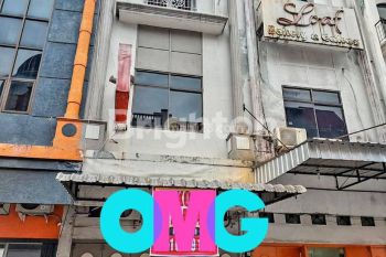 Ruko siap buka bisnis dan siap huni 888 di Multatuli  Medan Kota
