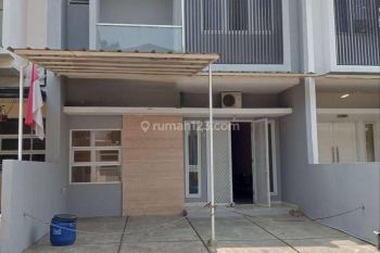 Rumah 2 Lt Rapi Di Gas Alam Cimanggis Depok Dekat Tol Cijago