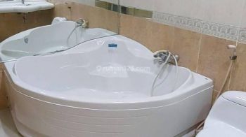 Rumah Bagus Semi Furnished Di Daerah Galaxy Bumi Permai