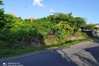 Dijual tanah strategis di area Legian, cocok untuk villa atau usaha!