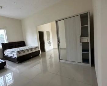 Di sewakan rmh strategis kokoh siap Huni Pejaten barat jak-sel