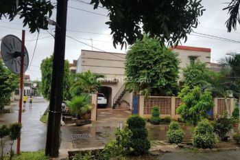 Rumah hook  kompas mekarsari tambun bekasi bebas banjir