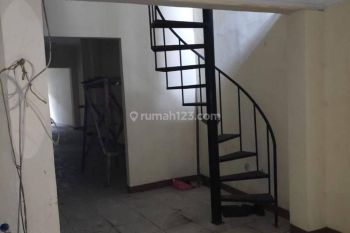 Jual sewa daerah pertokoan ruko Astana Anyar