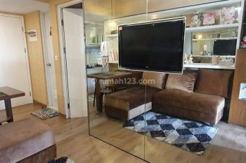 Apartemen Summarecon Bekasi - Springlake 2 Kamar Tidur Furnished dekat Stasiun,