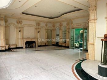 Dijual 
Rumah Phinisi Indah, PIK
Uk 18 x 27m² pantai indah kapuk