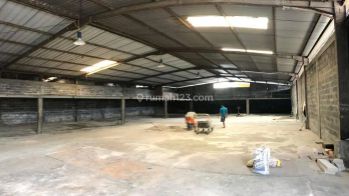 Disewakan Gudang di Daan Mogot, Daan Mogot Uk  850 m²