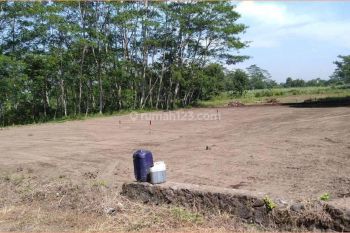 Tanah Barat Pasar Godean Jogja, Promo 1 Jt an m, Bisa Cicil