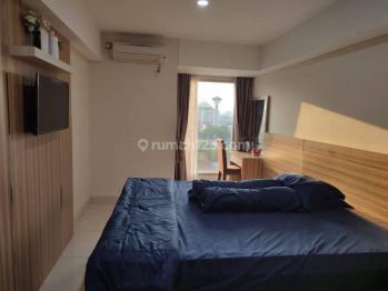 Apartemen view simpang lima di tengah kota