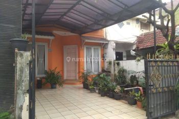 Dijual Rumah 2lantai di Harapan Baru Bekasi