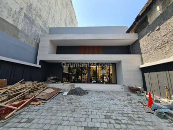 Ruko 396 m2 di PEMUDA SHM Bagus cocok untuk usaha