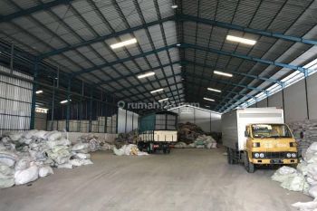 Gudang Siap Pakai Ijin Industri di Raya Wringinanom