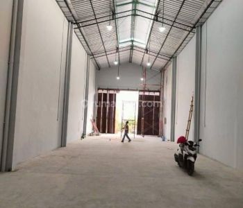 GUDANG SIAP PAKAI DI LIK KALIGAWE