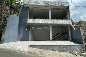 Ruko Dijual di Dago Bandung 2 Lantai
