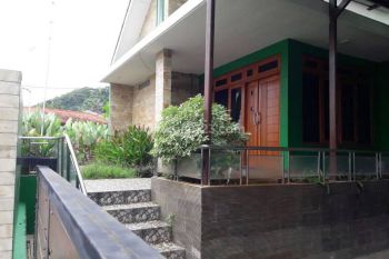 Rumah strategis dan siap pakai