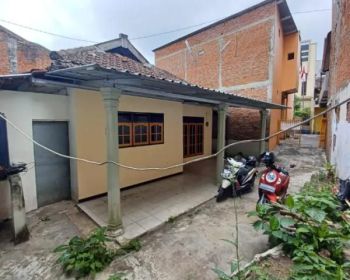 Rumah di jual Butuh cepat  kawasan Tirto Taruno 500m Univ Unmuh Malang