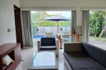 thumbnail-two-storey-tropical-minimalist-3-br-villa-in-kerobokan-bali-7