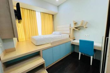 Kemang Village Residence 3 BR Tower Ritz Private Lift