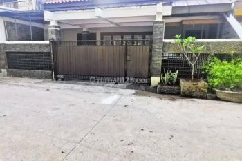 Rumah 2 Lantai Rapi Siap Huni Kelapa Gading Harga Termurah