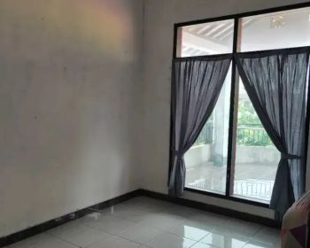 KOST PUTRI DEKAT UAD 5 & 4