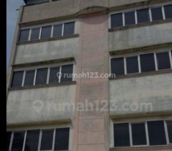 Ruko 4 Lantai di Pademangan, Jakarta Utara, Shm.