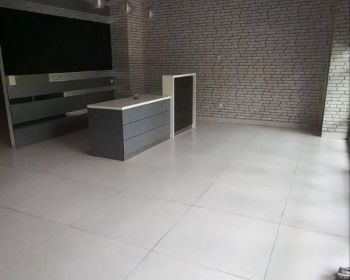 Tempat Usaha Raya Dharmahusada Lantai 1 Saja, Strategis