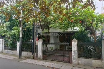 Sale Rumah: Rumah Daerah Tebet