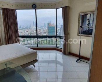 Unit sudut TA Kondo,unit langka,88m Apartemen Taman Anggrek 2 Kamar Tidur Butuh