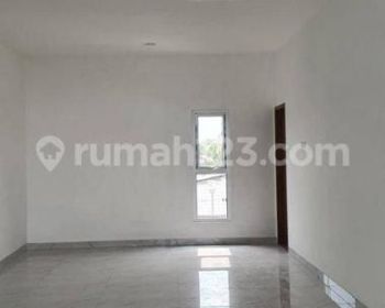 di Jual rumah baru minimalis taman palem lestari bagus