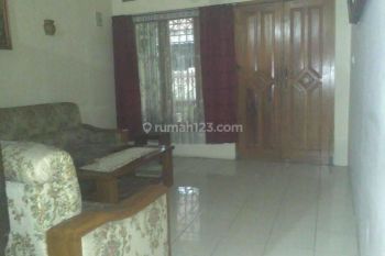 Rumah Kopo Permai 1 Dijual Murah Luas 203 m²