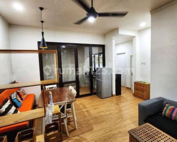 Rumah Terawat Cantik Siap Huni