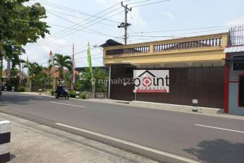 Rumah Kantor Plus Gudang Strategis Mangku Jalan Utama