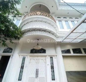 Dijual rumah mewah murah terawat Batununggal