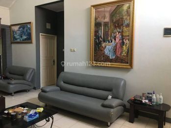 Rumah Semi Furnished di Cluster Tamansari Harapan Indah Bekasi
