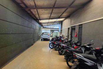 Gudang Dijual Plus Kantor Siap Pakai di Soekarno Hatta